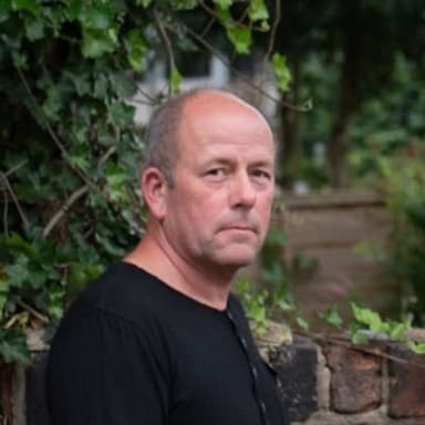 PROFILE PHOTO (2)