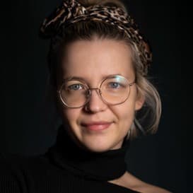 headshot